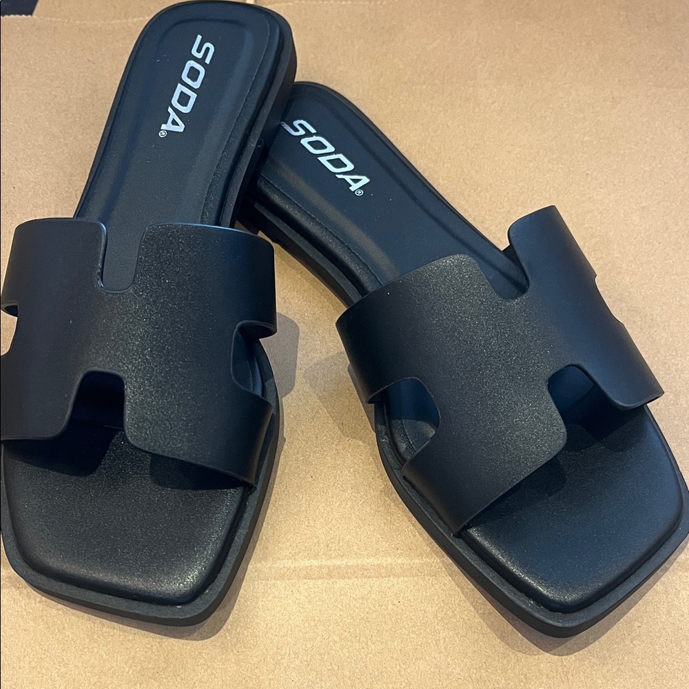 Soda Black Women's Sandals # knit